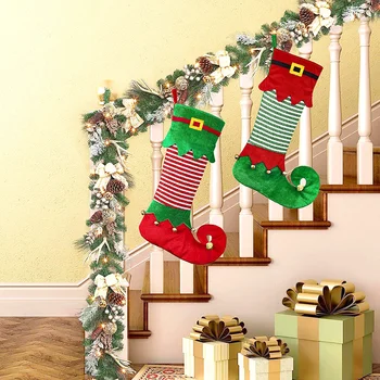Vianočné Darčekové Tašky s Bell Červená Zelená Prekladané Candy Bag Krb Vianočný Strom Dekorácie Nové Rokov Ponožky Držiteľ Ozdoby Užitočné